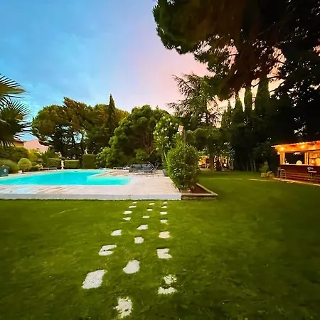 Piscine Apartment